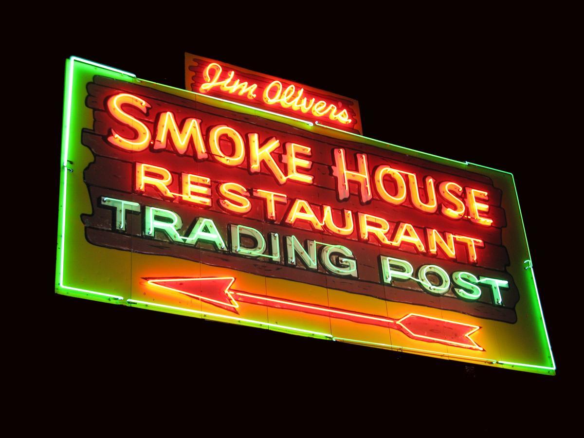 The Smoke House Lodge Monteagle Exteriör bild