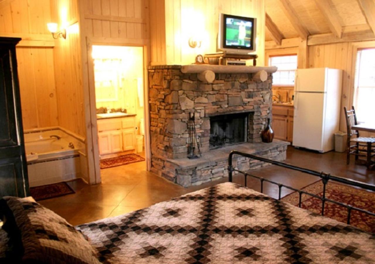 The Smoke House Lodge Monteagle Exteriör bild